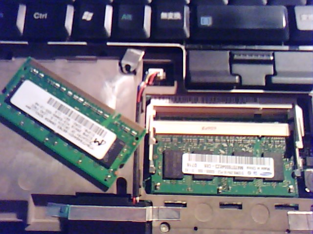 ThinkPad X60での動作保証2GBメモリ tf8su2k